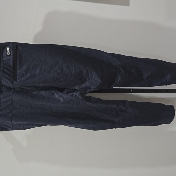 EUC American Eagle Joggers - Picture 6 of 6